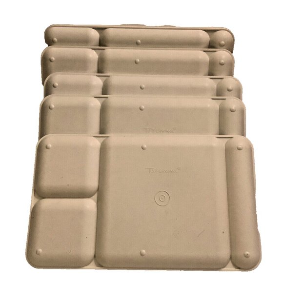 TUPPERWARE Five Divided Lunch Cafeteria Trays Four Compartments Each Almond - Picture 3 of 4